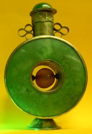 Tabati�re en jade vert et argent